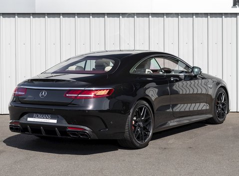 Mercedes-Benz S Class S63 Coupe 7