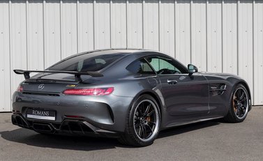 Mercedes-Benz AMG GT R GT R 7