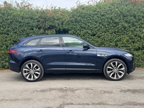 Jaguar F-Pace 2.0 D180 R-Sport SUV 5dr Diesel Auto AWD Euro 6 (s/s) (180 ps) 29
