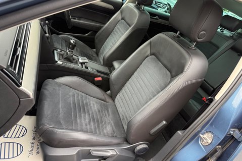 Volkswagen Passat GT TDI BMT ESTATE -£20 ROAD TAX - PAN ROOF -APPLE CARPLAY -DEMO+1 OWNER 23