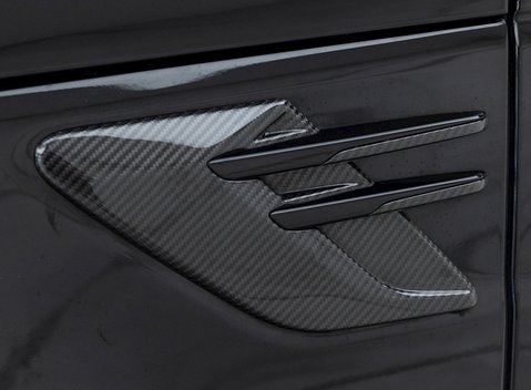 Land Rover Range Rover Sport 5.0 SVR Carbon Edition 30