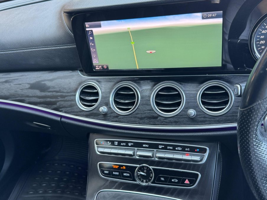 2018 Mercedes-Benz E Class — image 10
