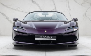 Ferrari SF90 Spider 7