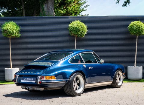 Porsche 911 REIMAGINED BY SINGER - THE SURREY COMMISSION 3