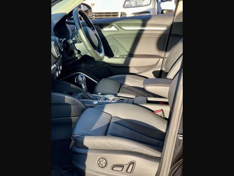 Audi A3 TFSI Sportback Tronic quattro 20