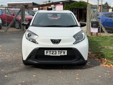 Toyota Aygo X VVT-I PURE 9