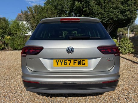 Volkswagen Tiguan 2.0 TDI SEL DSG 4Motion Euro 6 (s/s) 5dr 11