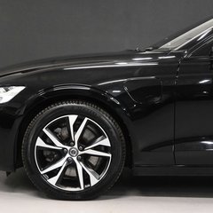 Volvo V60 2.0 V60 R-Design T6 Recharge AWD Auto 4WD 5dr 1