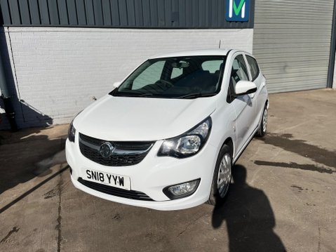 Vauxhall Viva 1.0i SE Euro 6 5dr 3