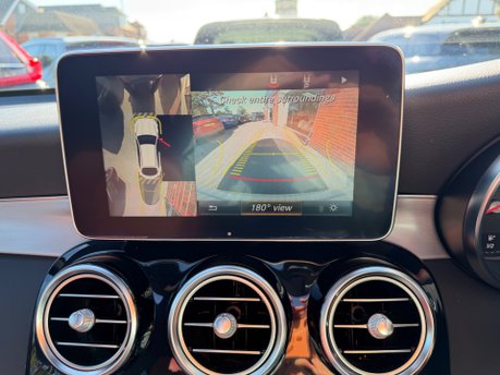 Mercedes-Benz GLC GLC 250 4MATIC AMG LINE PREMIUM PLUS 37