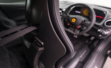 Ferrari 812 Superfast 14