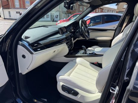 BMW X5 XDRIVE30D M SPORT 4