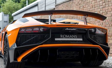Lamborghini Aventador SV LP 750-4 Roadster 27