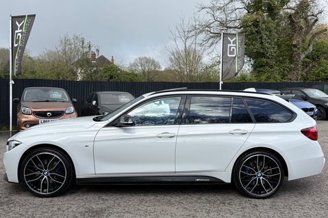 BMW 3 Series 320D XDRIVE M SPORT SHADOW EDITION TOURING -PAN ROOF -PRO MEDIA -APPLE CARP 9