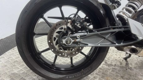 KTM Duke 2016 9K MOT JUNE 2027 200CC NAKED BIKE 9