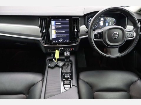 Volvo S90 2.0 S90 Momentum D4 Auto 4dr 13
