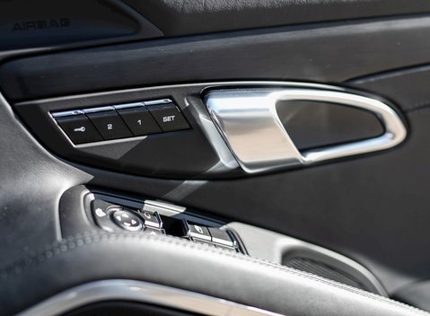 Porsche 911 (991.2) Targa 4 GTS 26