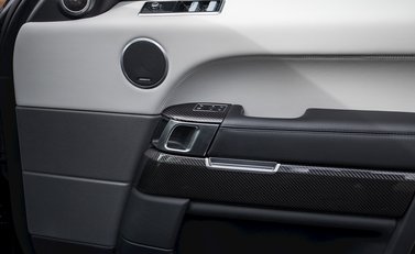 Land Rover Range Rover Sport 5.0 SVR 22