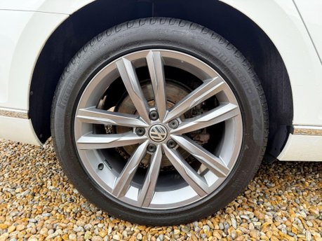 Volkswagen Passat 2.0 TDI GT DSG Euro 6 (s/s) 5dr 16