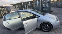 Toyota Prius 1.5 T4 Hatchback 5dr Petrol Hybrid CVT (104 g/km, 76 bhp) 13