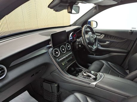 Mercedes-Benz GLC 2.1 GLC 250 D 4Matic AMG Line Premium+ Auto 4WD 5dr 33