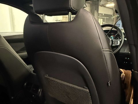 Jaguar E-Pace 2.0 E-Pace R-Dynamic S D AWD Auto 4WD 5dr 30