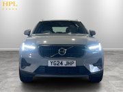 Volvo XC40 2.0 B3 MHEV Core SUV 5dr Petrol Hybrid DCT Auto Euro 6 (s/s) (163 ps) 2
