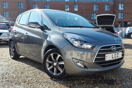 Hyundai ix20 MPI SE NAV LOOK! 1 OWNER! FULL HISTORY! 6 HYUNDAI STAMPS!