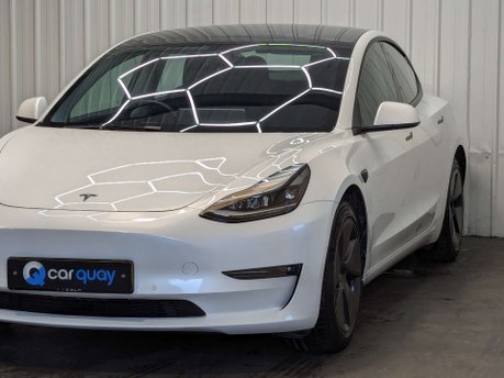 Tesla Model 3 Model 3 Long Range AWD 4WD 4dr 21