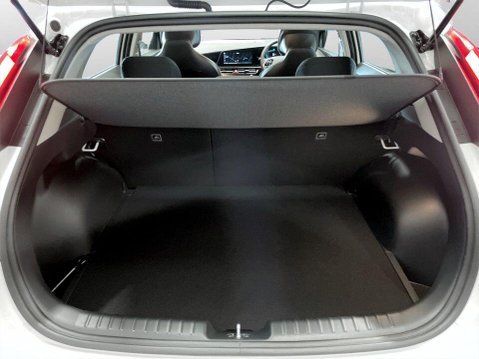 Kia Niro 1.6h GDi Pure SUV 5dr Petrol Hybrid DCT Euro 6 (s/s) (136 bhp) 21