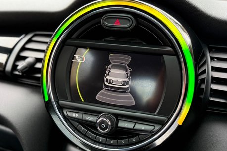 Mini Hatch COOPER 44