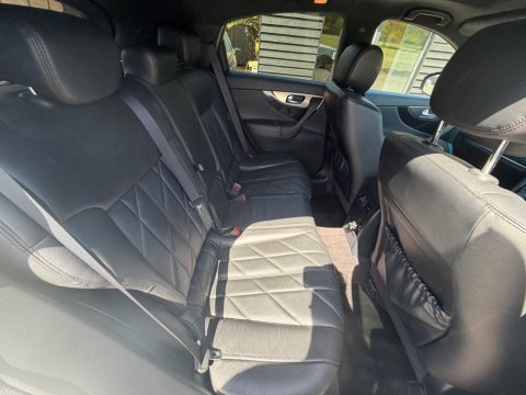 Infiniti FX FX30D 26