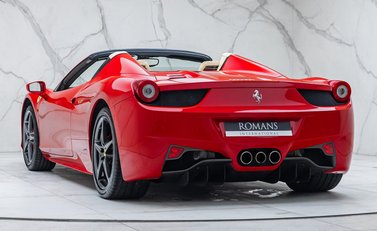 Ferrari 458 Spider 10