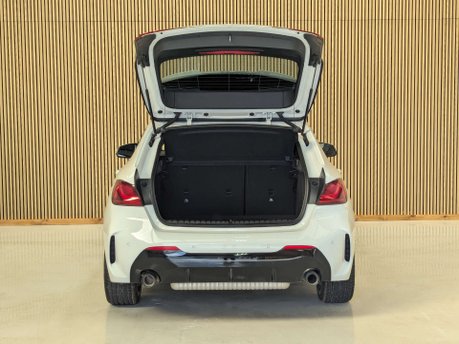 BMW 1 Series 2.0 128ti Auto 5dr 26