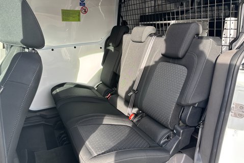 Ford Transit Connect 230 L2 Trend DCIV Automatic 120 ps Tdci - Sat Nav / Air Con / Camera 18