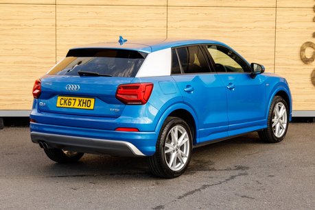 Audi Q2 TFSI S LINE