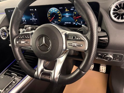 Mercedes-Benz GLA 2.0 GLA35 AMG (Premium) 8G-DCT 4MATIC Euro 6 (s/s) 5dr 26