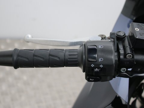 Kawasaki ZRX1200 ZR 1200 B2P 35