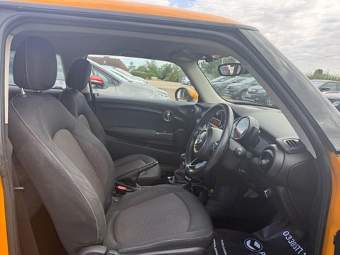 Mini Hatch 1.5 Cooper Hatchback 3dr Petrol Manual Euro 6 (s/s) (136 ps) 9