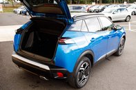 Peugeot 2008 PURETECH EAT8 S/S GT 38