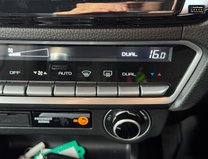 Isuzu D-Max V-Cross | AUTO | 1.9LT | AC | Sensors | Camera | Tow Bar| 40