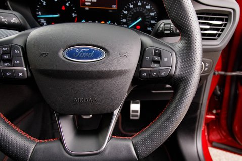 Ford Focus ST-LINE X TDCI 20