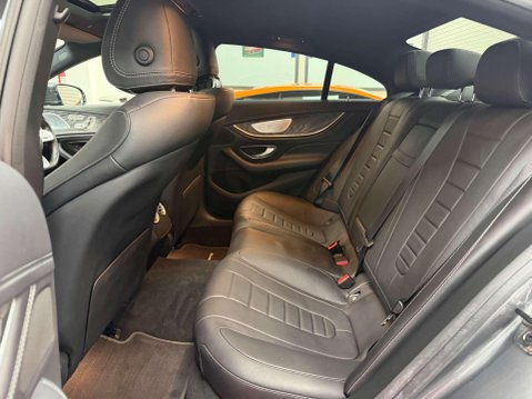 Mercedes-Benz CLS 2.0 CLS300d AMG Line (Premium Plus) Coupe 4dr Diesel G-Tronic Euro 6 (s/s) 41
