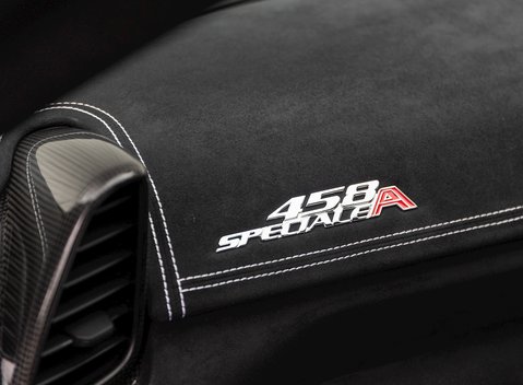 Ferrari 458 Speciale Aperta 22
