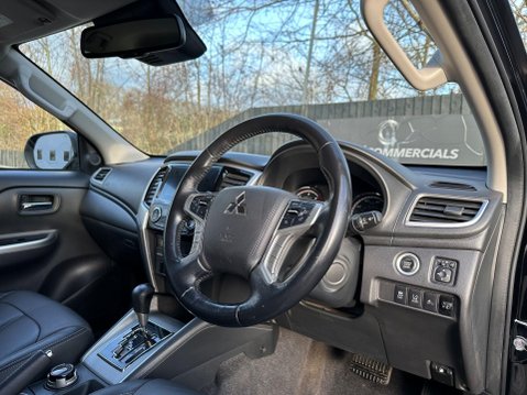 Mitsubishi L200 DI-D WARRIOR DCB 7