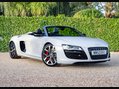 Audi R8 5.2 R8 Spyder Quattro V10 Semi-Auto 4WD 2dr 1