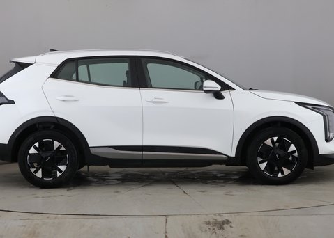 Kia Sportage 1.6 T-GDi HEV PURE 3