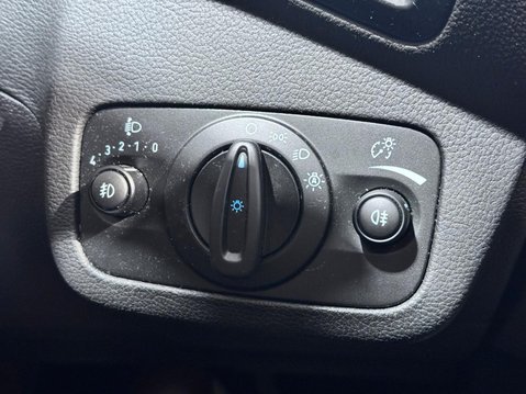 Ford Kuga 1.5 TDCi Titanium Powershift Euro 6 (s/s) 5dr 30