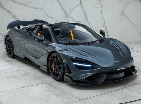McLaren 765LT Spider 15
