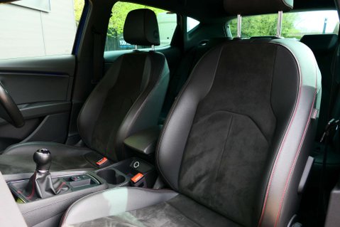 SEAT Leon 1.5 Leon FR Black Edition TSi Evo 5dr 5